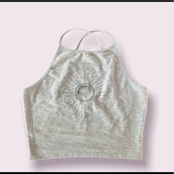 LA Hearts Graphic Crop Top - Picture 2 of 7